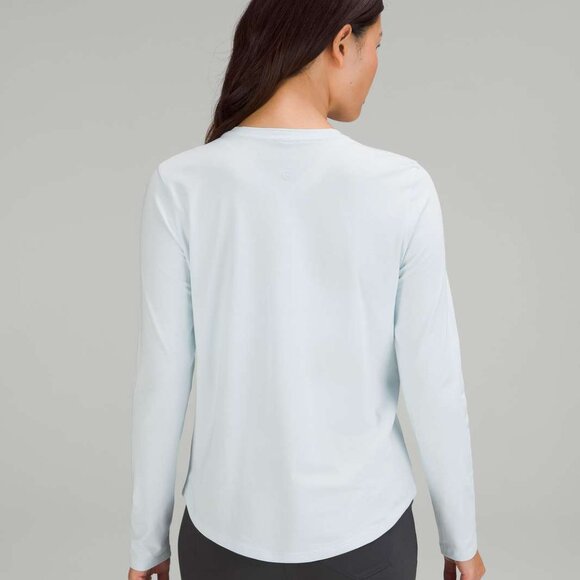 Lululemon Love Long Sleeve Shirt Women's Size 6 Powder Blue - Picture 2 of 5